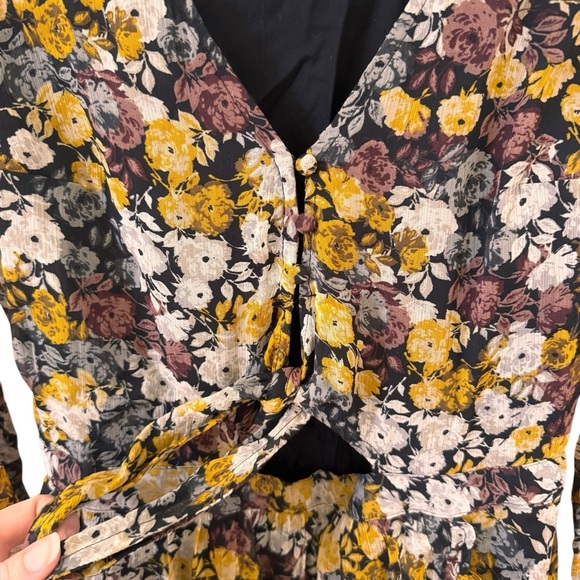 Abercrombie & Fitch Cut-Out Black Floral High-Low Midi Dress Size Small - Picture 6 of 15